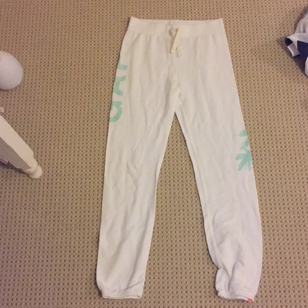 GAP white palm tree  sweatpants! Slightly used
